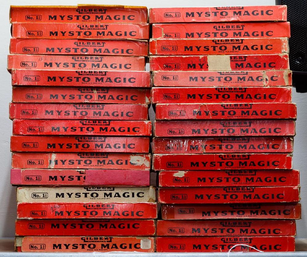 Lot 318: AC Gilbert Mysto Magic No. 1 1/2 Assortment