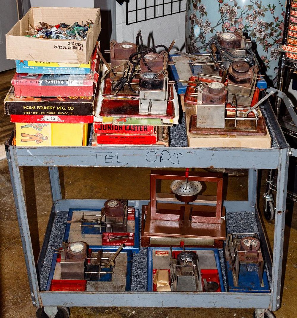 Lot 330: AC Gilbert Kaster Kit Assortment
