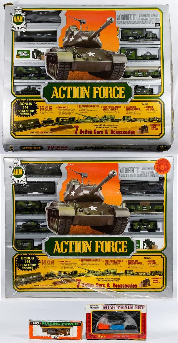 Lot 348: Model Train Set Assortment