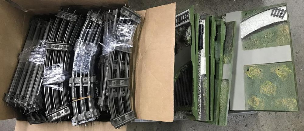 Lot 351: Model Train Track Assortment