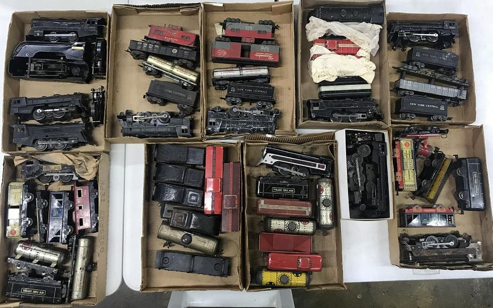Lot 357: Marx Model Train Assortment
