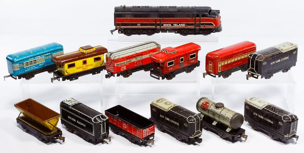 Lot 358: Marx Model Train Assortment