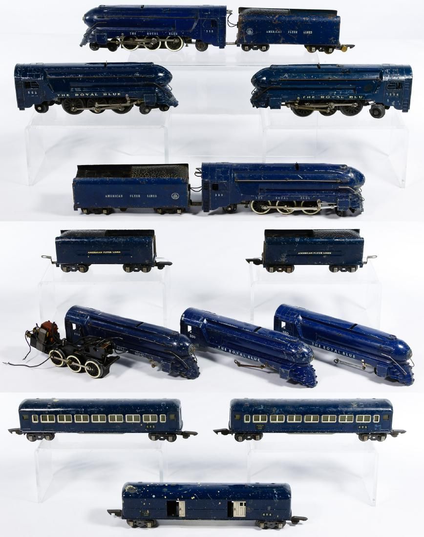 Lot 364: American Flyer 'Royal Blue' Passenger Train