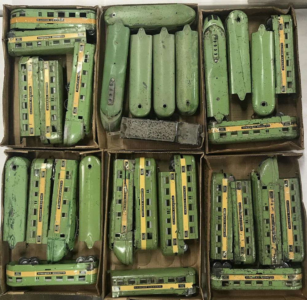 Lot 386: American Flyer Illinois Central Model Train Assortment