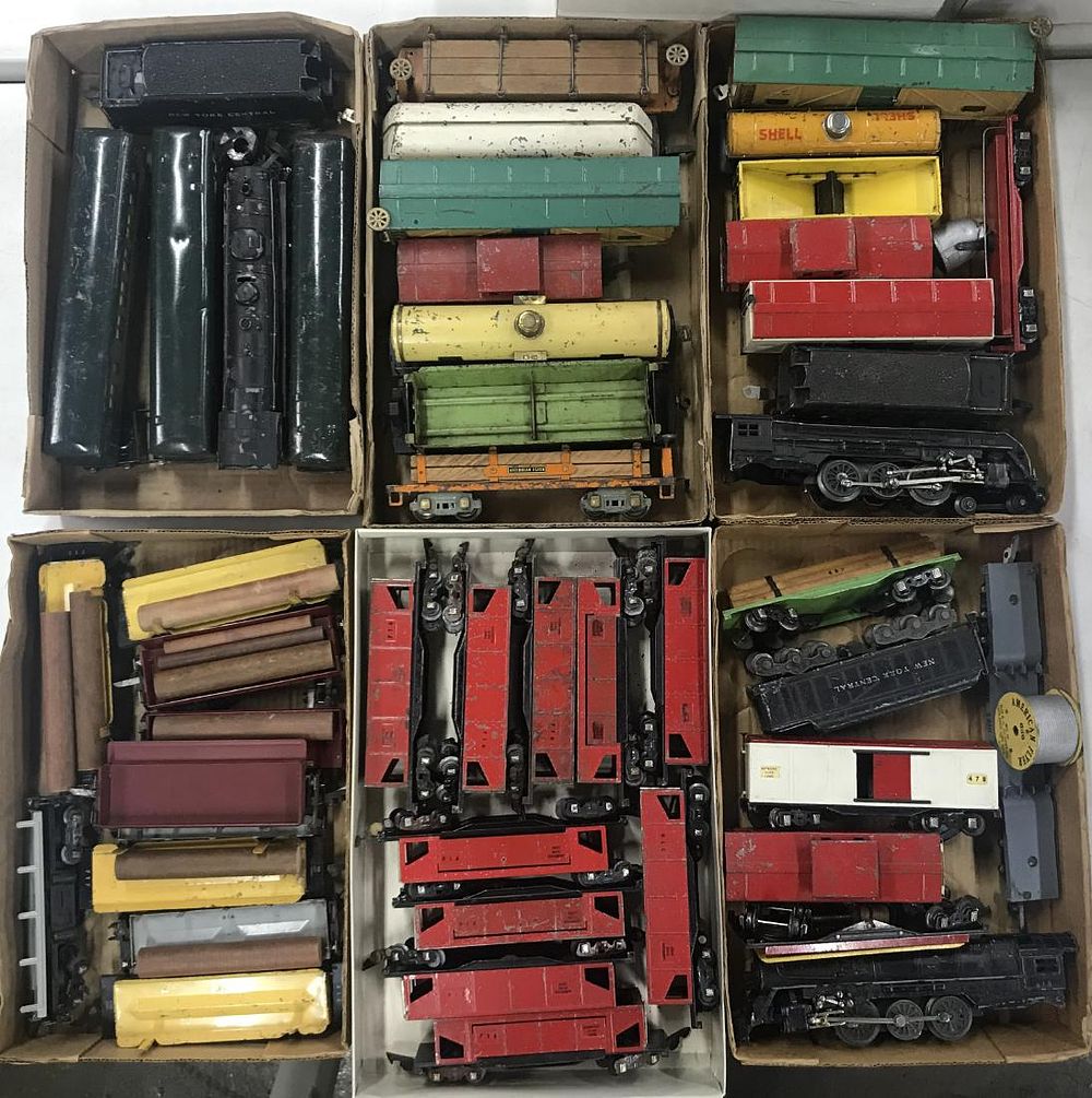 Lot 406: American Flyer Model Train Assortment