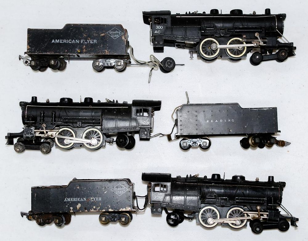Lot 413: American Flyer Model Train Assortment