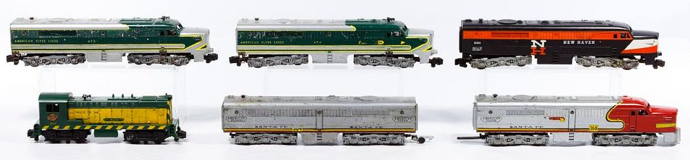 Lot 445: American Flyer Model Train Assortment