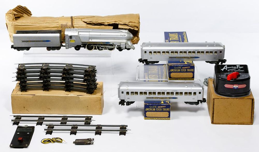 Lot 464: American Flyer Silver Bullet Model Train Set