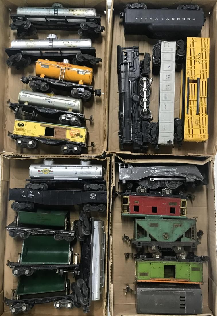 Lot 506: Lionel Model Train Assortment