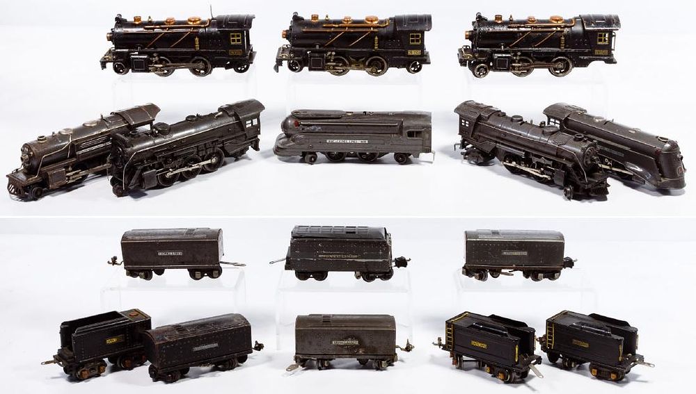 Lot 523: Lionel Model Train Locomotive and Tender Assortment