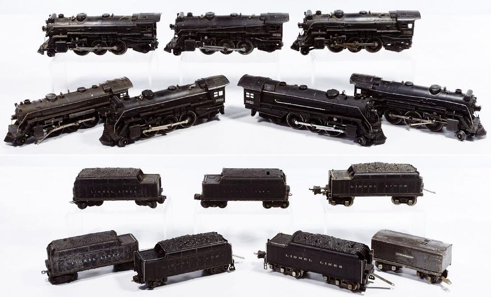 Lot 525: Lionel Model Train Locomotive and Tender Assortment