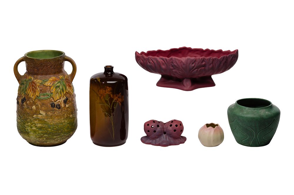 Lot 278: Pottery Assortment