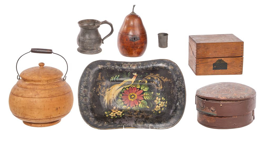 Lot 337: Decorative Object Assortment