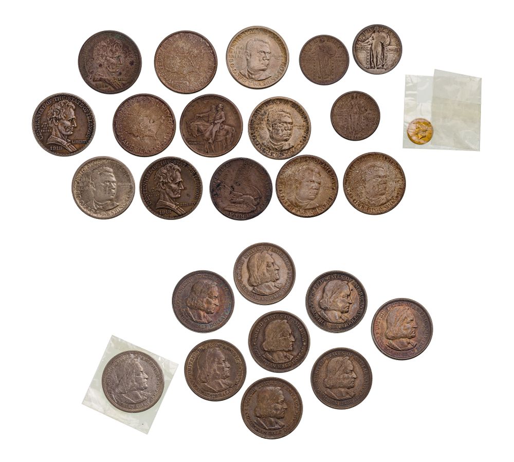 Lot 371: US Commemorative Half Dollar Assortment