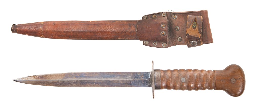 Lot 388: World War I Dutch M1917 Stormdolk Trench Knife