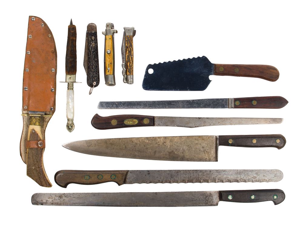 Lot 397: Knife Assortment