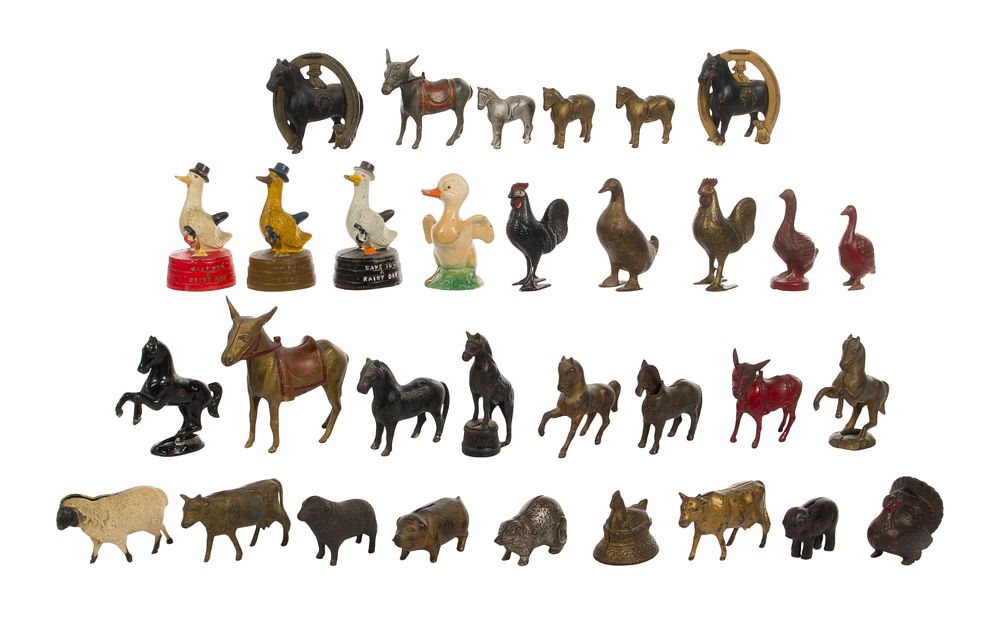 Lot 441: Cast Iron Animal Still Bank Assortment