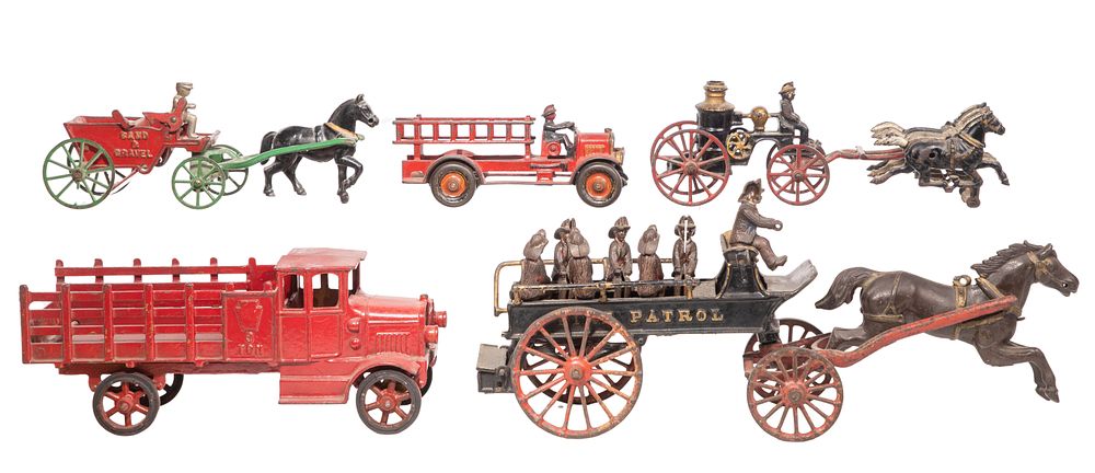 Lot 531: Cast Iron Toy Assortment