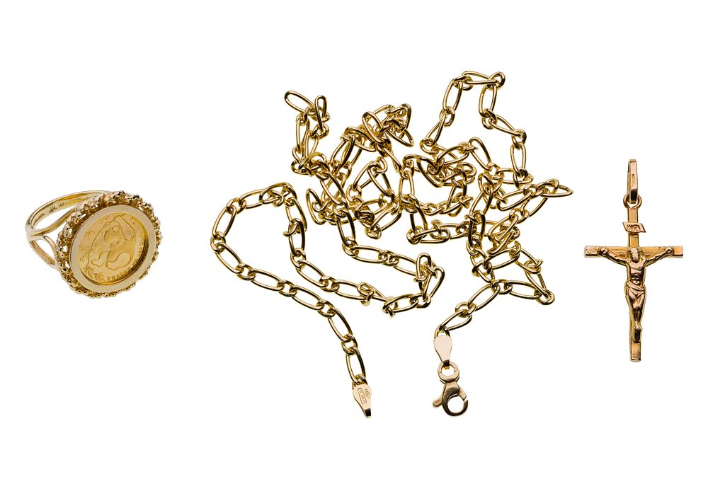 Lot 313: Gold Jewelry Assortment
