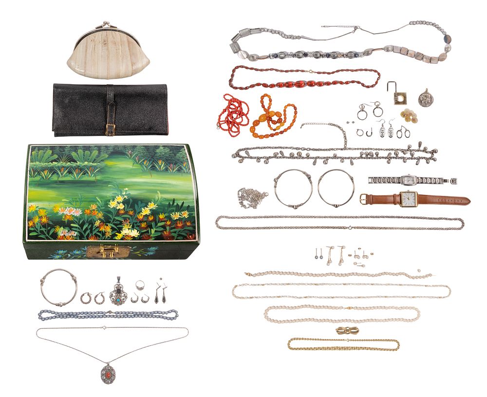 Lot 322: Gold, Silver and Costume Jewelry Assortment