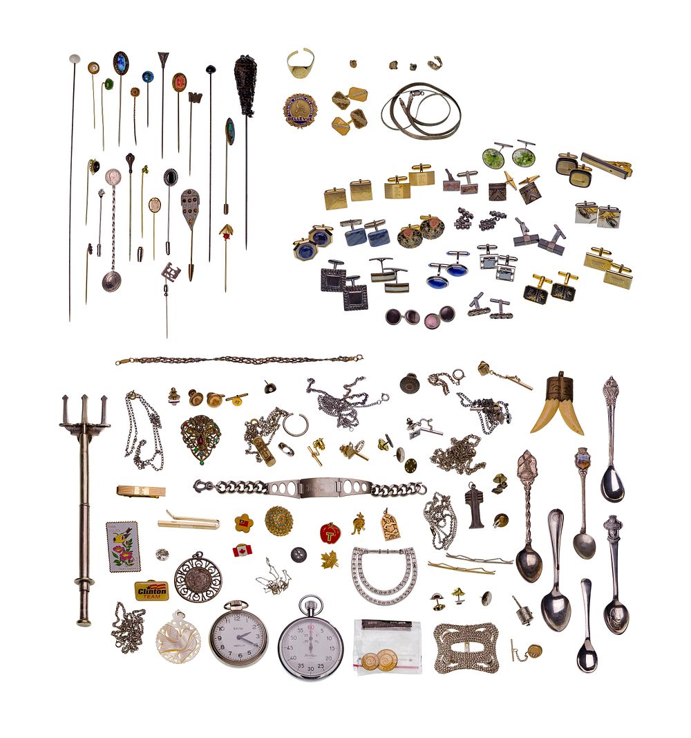 Lot 327: Gold, Sterling Silver and Costume Jewelry Assortment