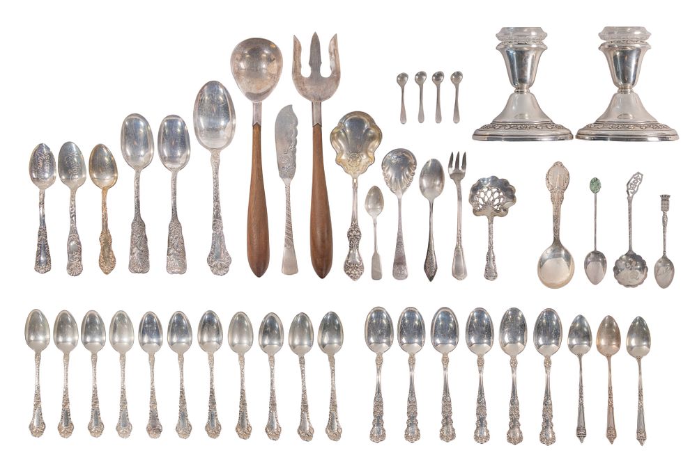 Lot 333: Sterling Silver and European Silver (830) Assortment