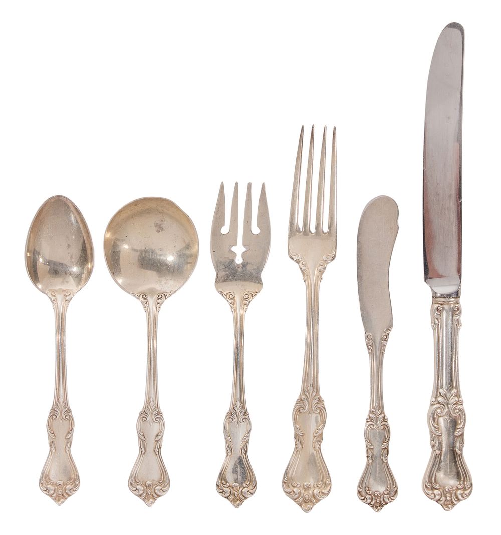 Lot 338: Reed and Barton Marlborough Sterling Silver Flatware Service