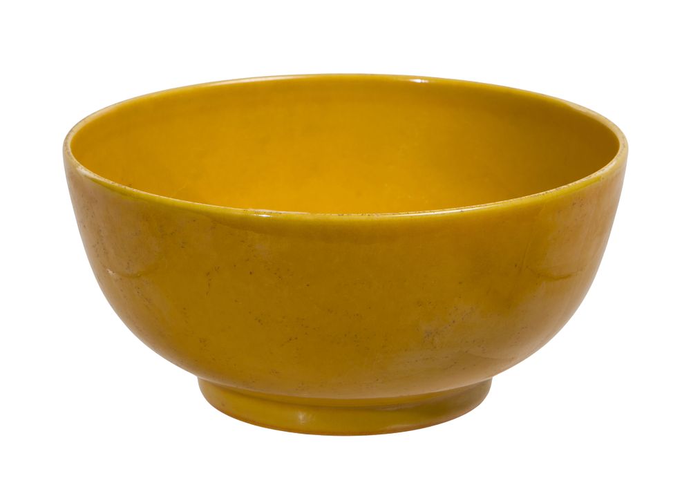 Lot 418: Chinese Yellow Glazed Porcelain Bowl