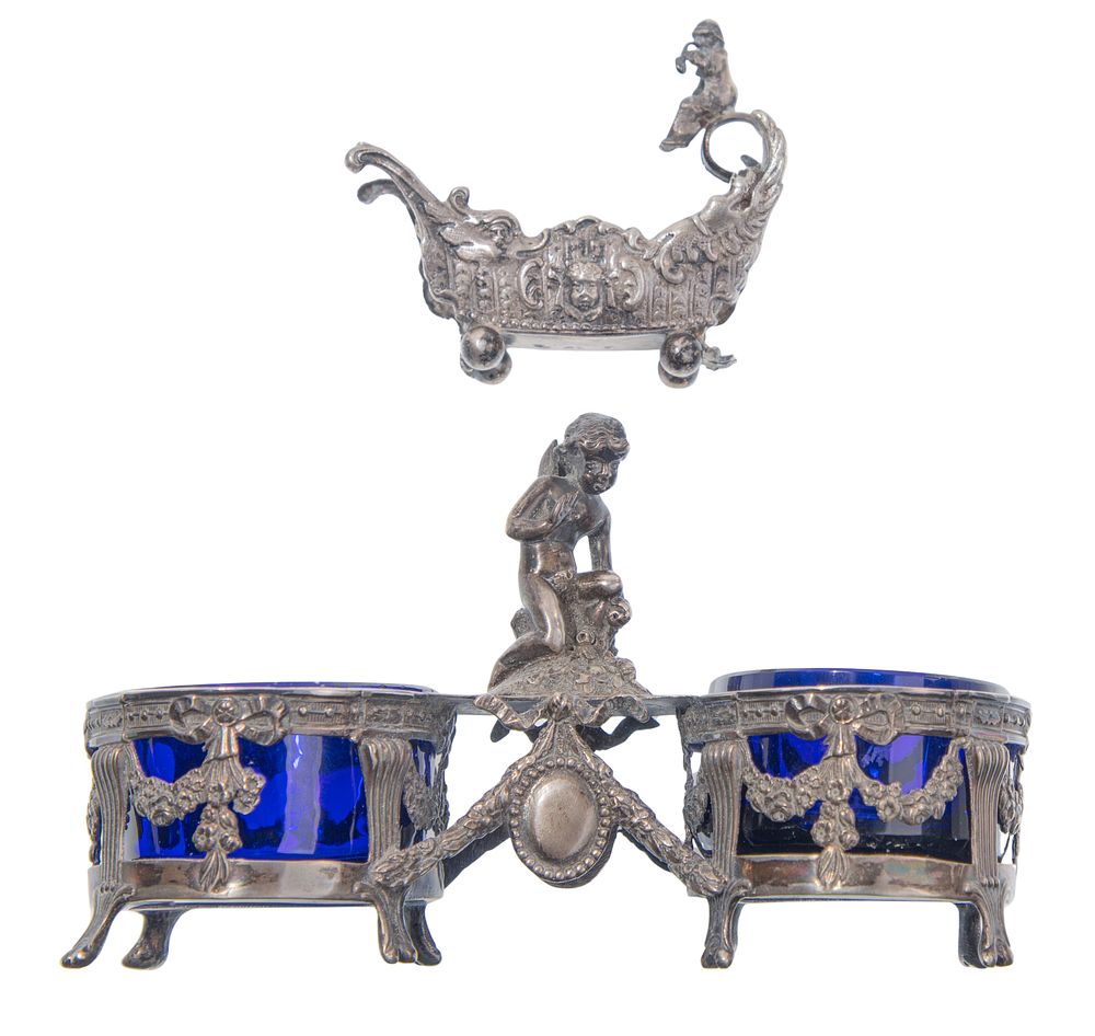 Lot 253: Sterling Silver Salt Cellars