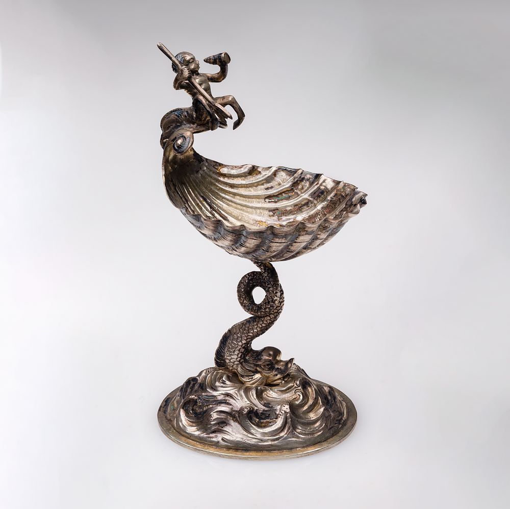 Lot 261: German Silver (800) Salt Cellar