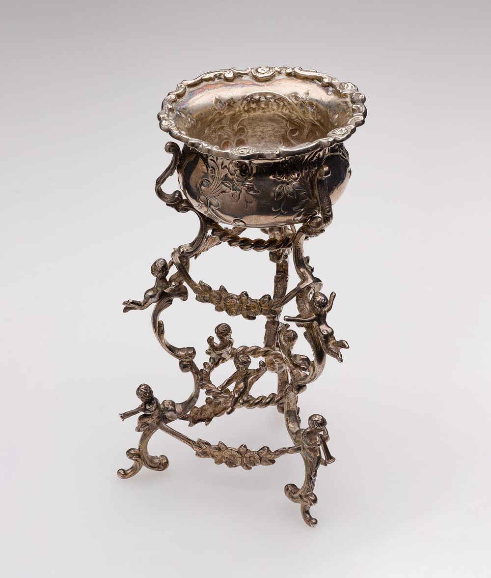 Lot 287: Sterling Silver Salt Cellar