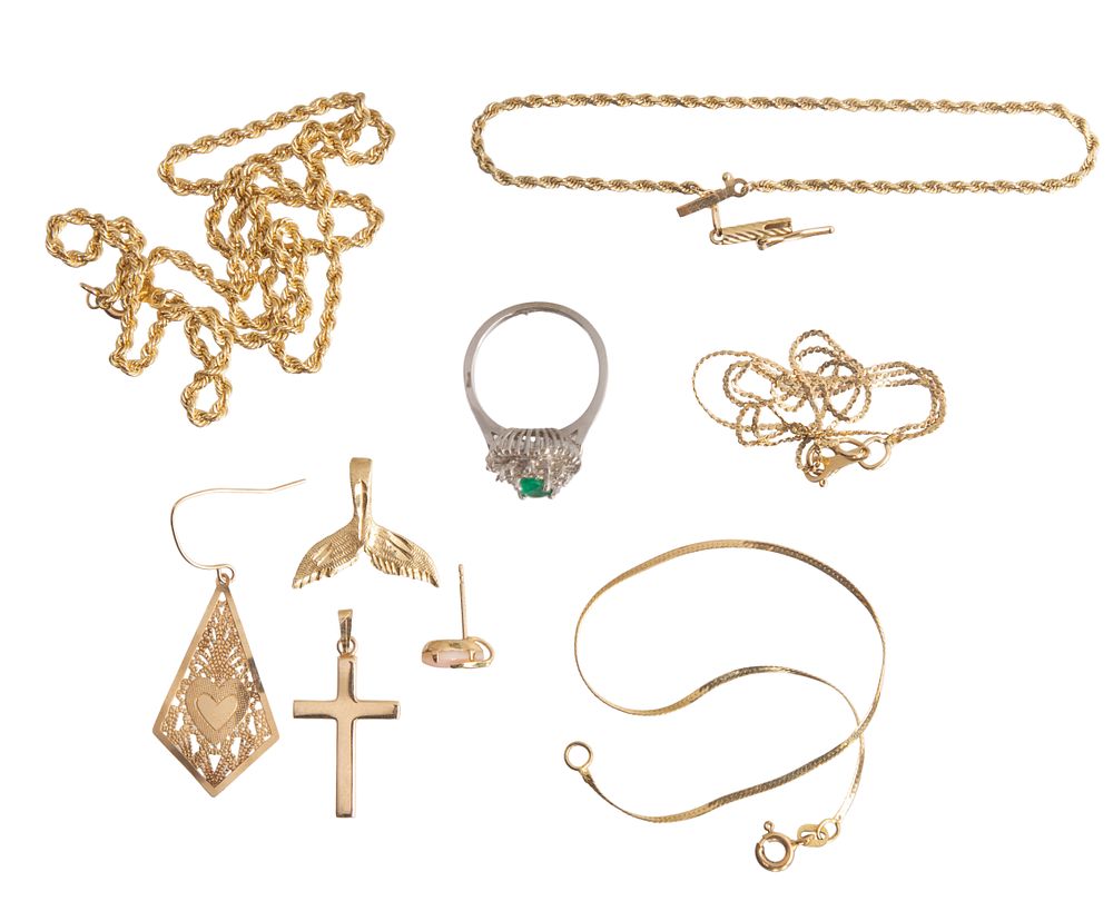 Lot 330: 14k Gold Jewelry Assortment