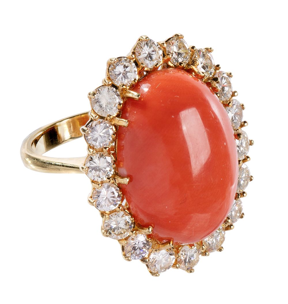 Lot 334: 18k Yellow Gold, Coral and Diamond Ring
