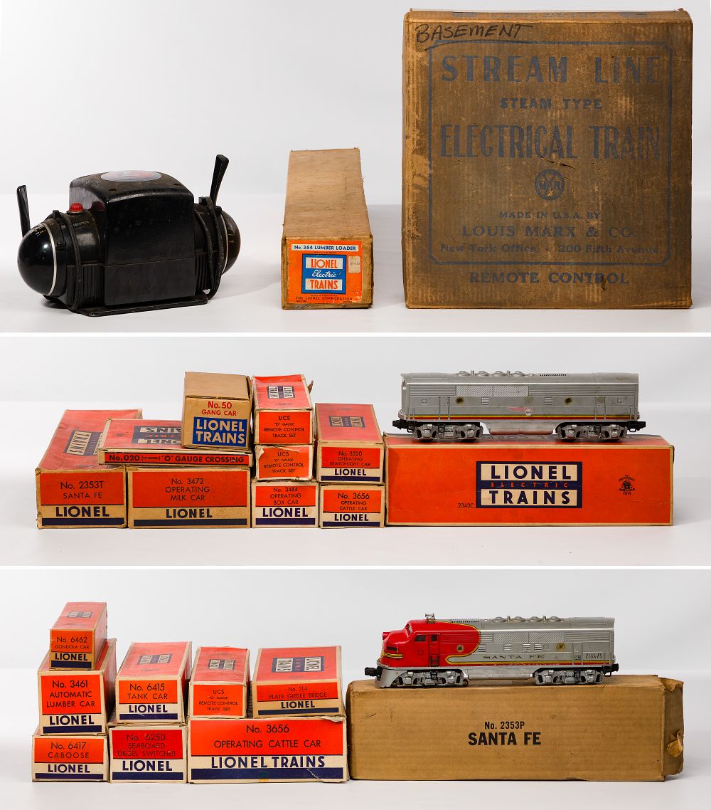 Lot 386: Lionel O-Scale Model Train and Accessory Assortment