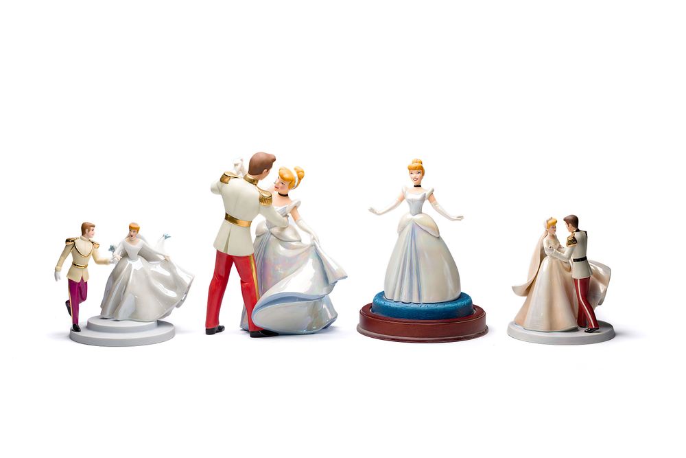 Lot 302: Disney Classics Collection 'Cinderella' Figurine Assortment