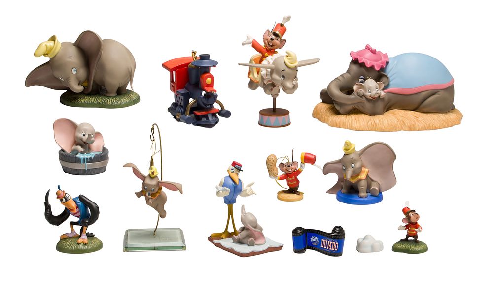 Lot 318: Disney Classics Collection 'Dumbo' Figurine Assortment