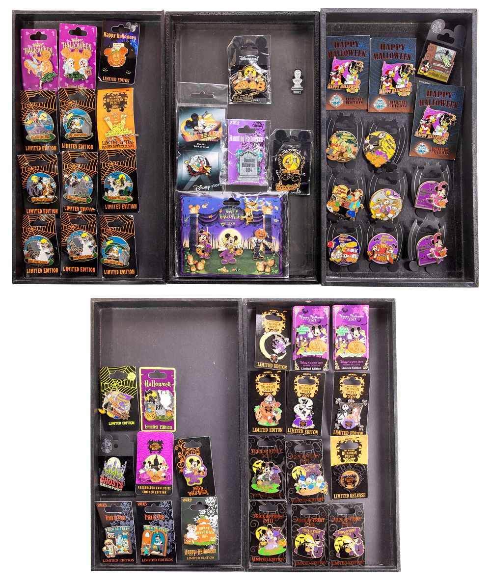Lot 352: Disney Halloween Pin Assortment