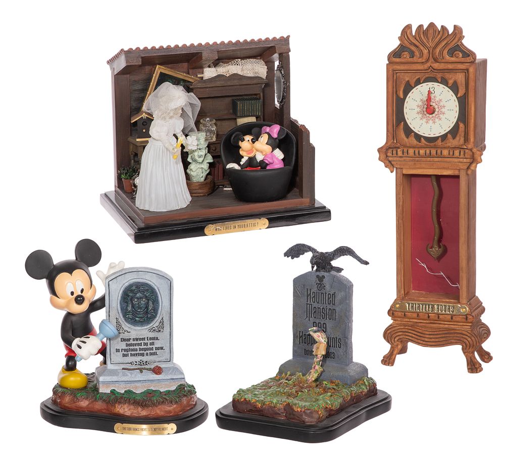 Lot 353: Disney Classics Collection 'Haunted Mansion 999 Happy Haunts' Figurine Assortment