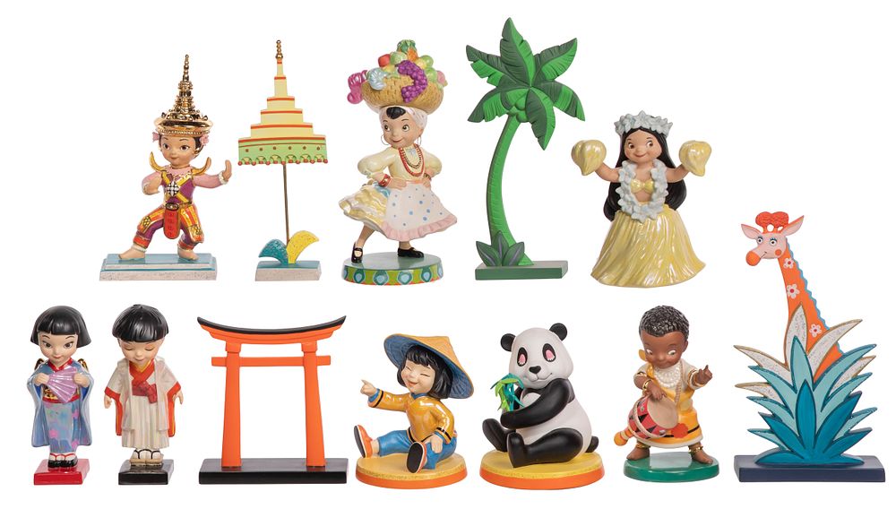 Lot 361: Disney Classics Collection 'It's a Small World' Figurine Assortment