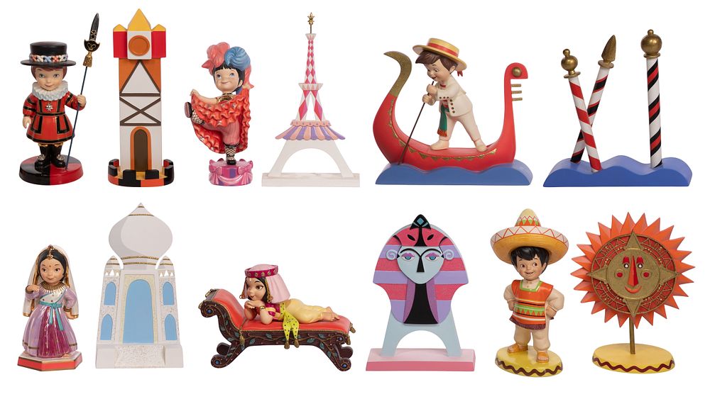 Lot 362: Disney Classics Collection 'It's a Small World' Figurine Assortment