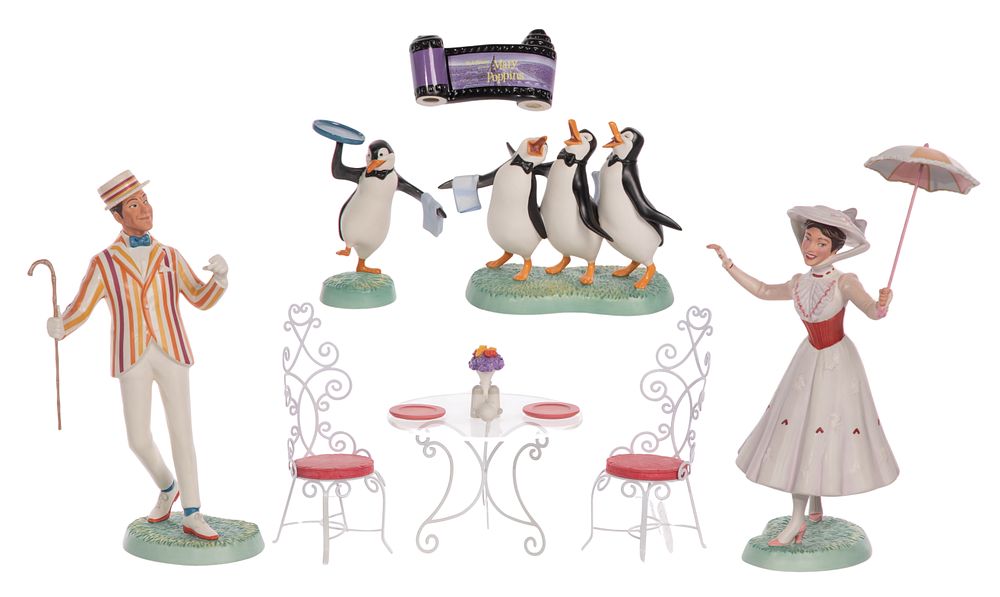 Lot 375: Disney Classics Collection 'Mary Poppins' Figurine Assortment