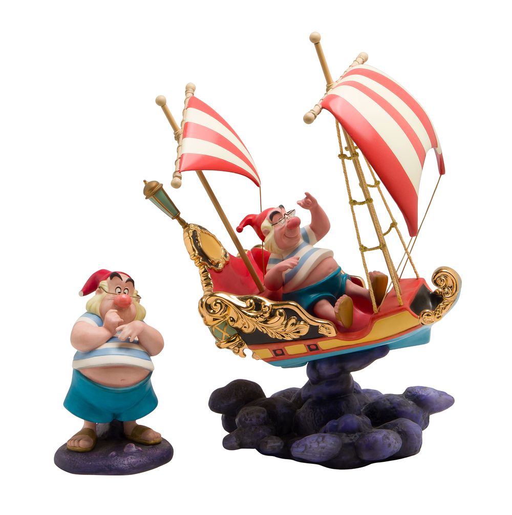 Lot 386: Disney Classics Collection 'Peter Pan' Figurines