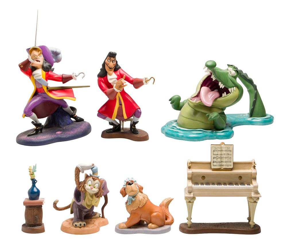Lot 388: Disney Classics Collection 'Peter Pan' Figurine Assortment