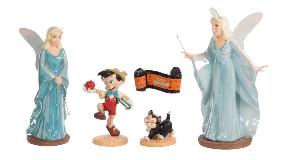 Lot 402: Disney Classics Collection 'Pinocchio' Figurine Assortment