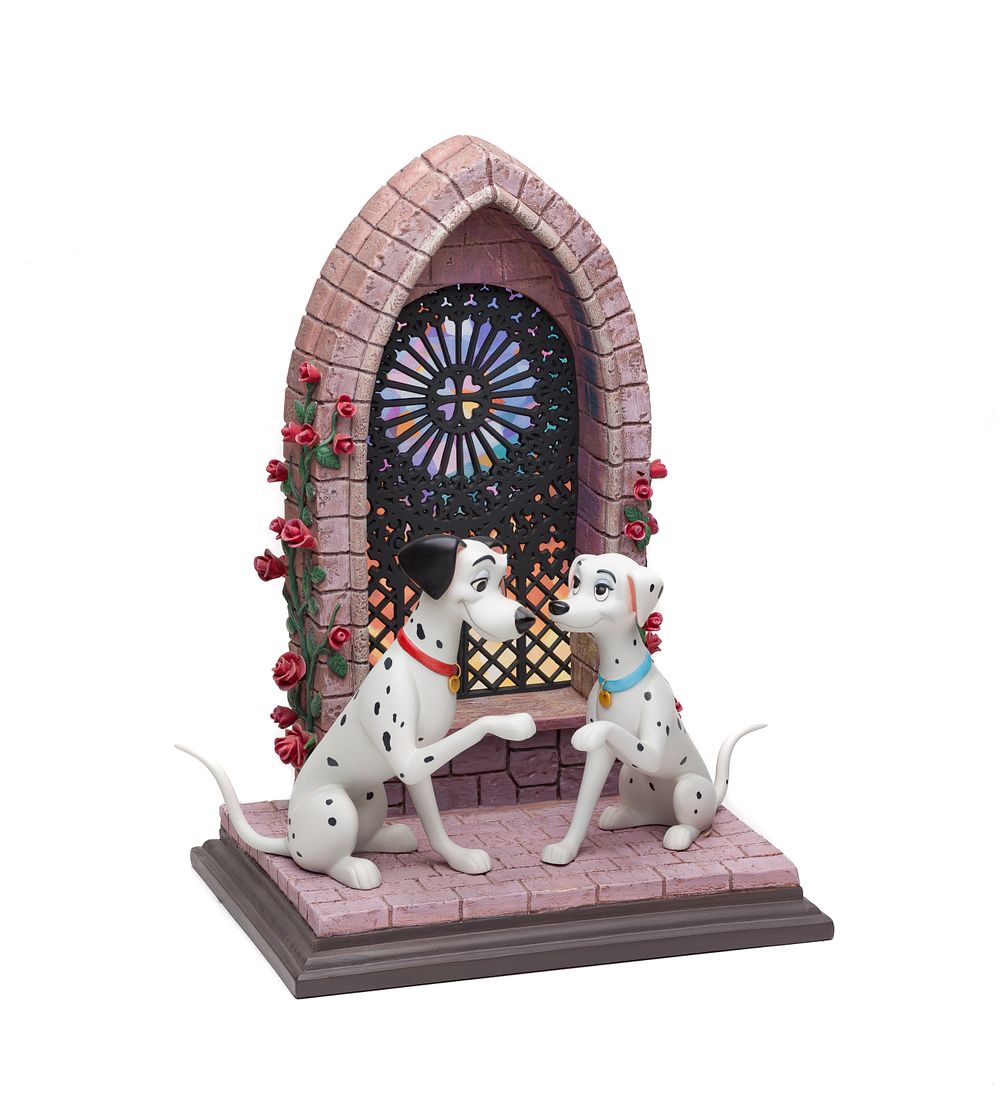 Lot 465: Disney Classics Collection 'Going to the Chapel' Figurine Set