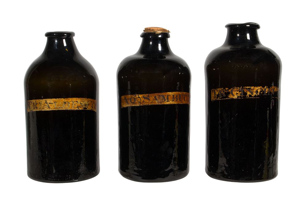 Lot 263: Apothecary Bottle Assortment