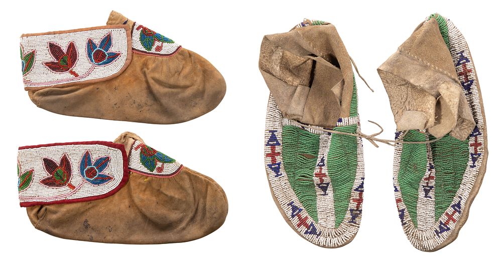 Lot 373: Native American Beaded Moccasins