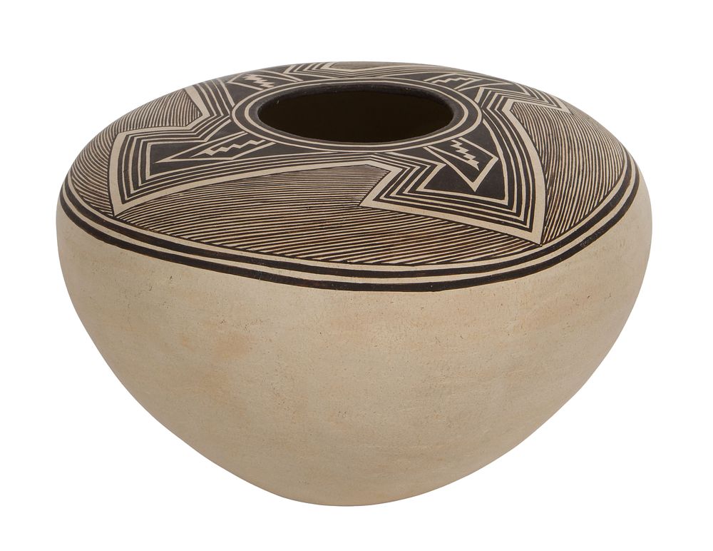 Lot 376: Lucy M. Lewis (Native American, 1890-1992) Acoma Pueblo Pottery