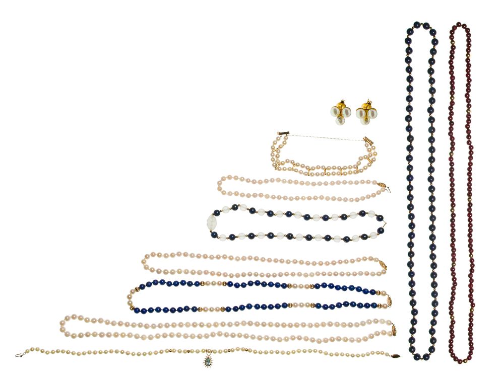 Lot 460: 14k Yellow Gold and Bead Jewelry Assortment