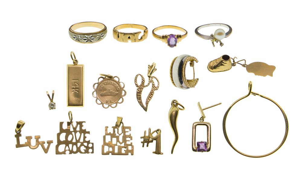 Lot 494: 14k Gold Jewelry Assortment